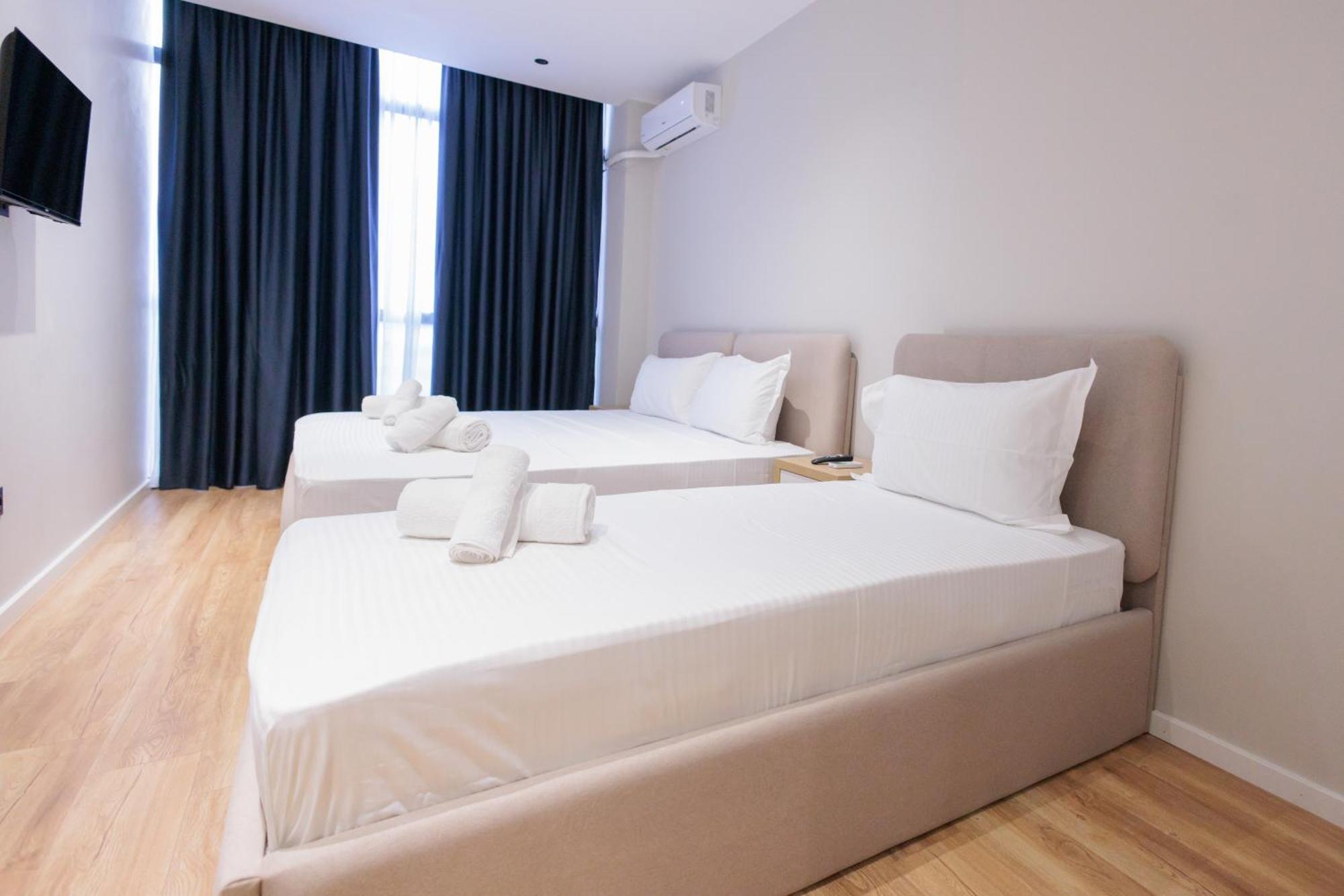Bel Ami Tirana 2 Hotell Exteriör bild